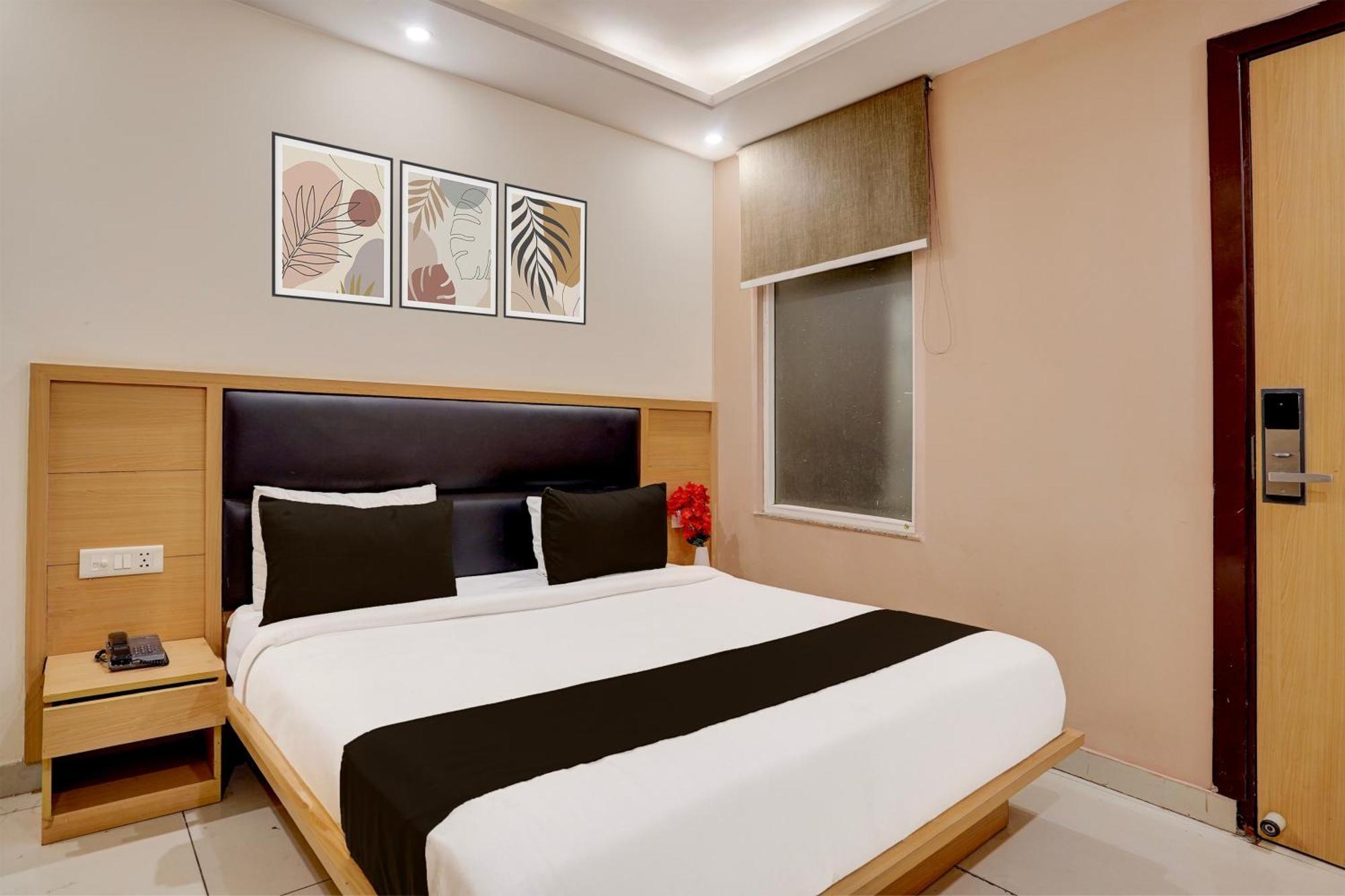 מלון ניו דלהי Super Townhouse Airport Road Delhi מראה חיצוני תמונה