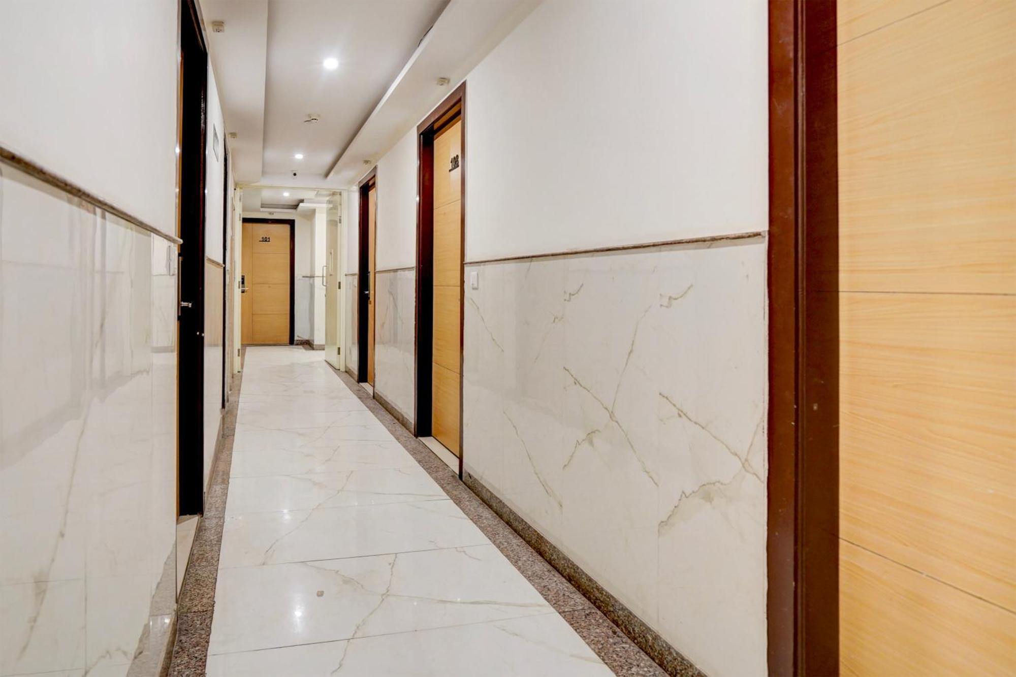 מלון ניו דלהי Super Townhouse Airport Road Delhi מראה חיצוני תמונה