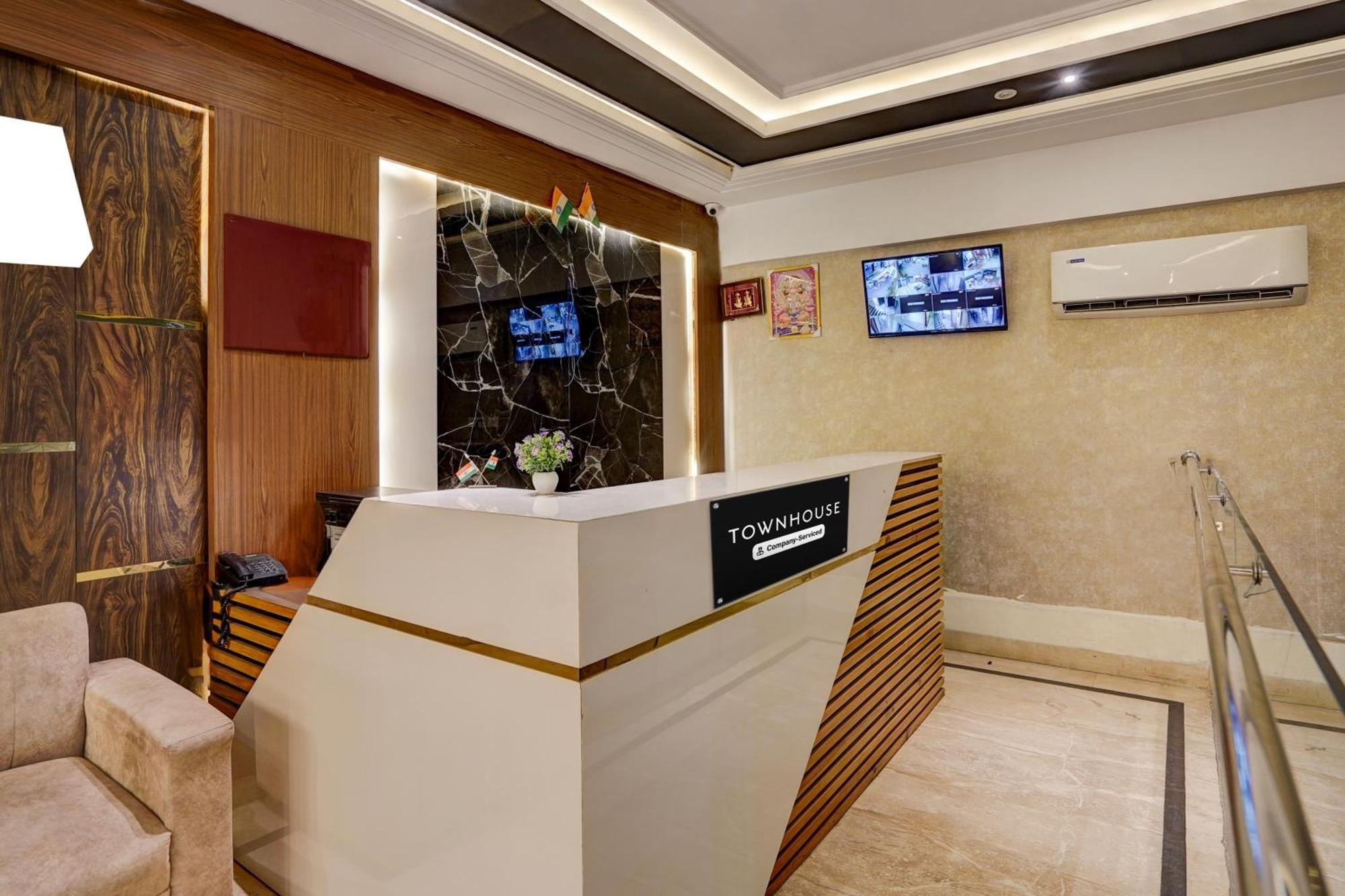 מלון ניו דלהי Super Townhouse Airport Road Delhi מראה חיצוני תמונה
